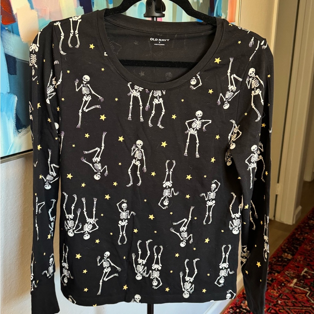 Old Navy Skeleton Print Pajama Set never worn